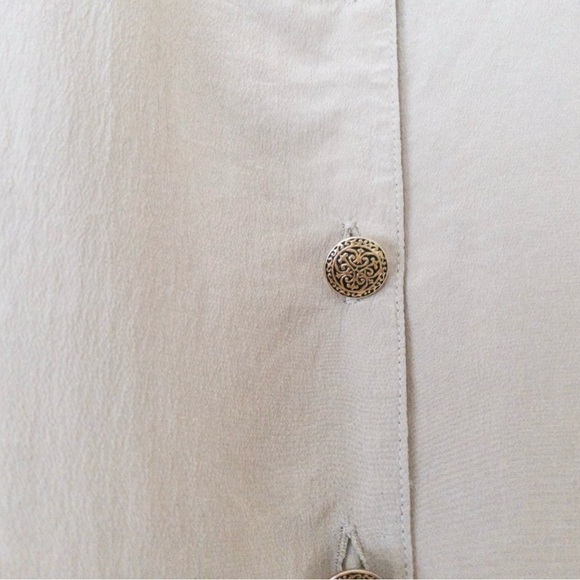 100% Silk Vintage Tshirt Blouse - Picture 3 of 6